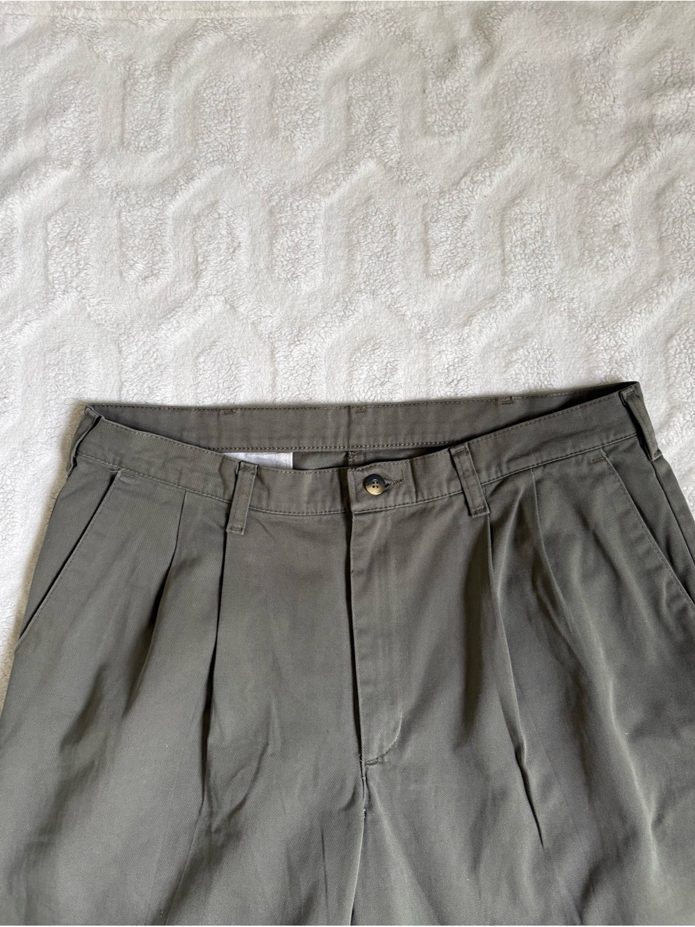 Wrangler Pleated Khaki Pants - Picture 2 of 5